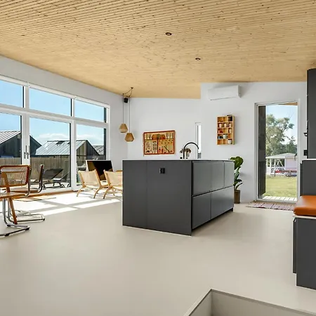 Awesome In With Kitchen