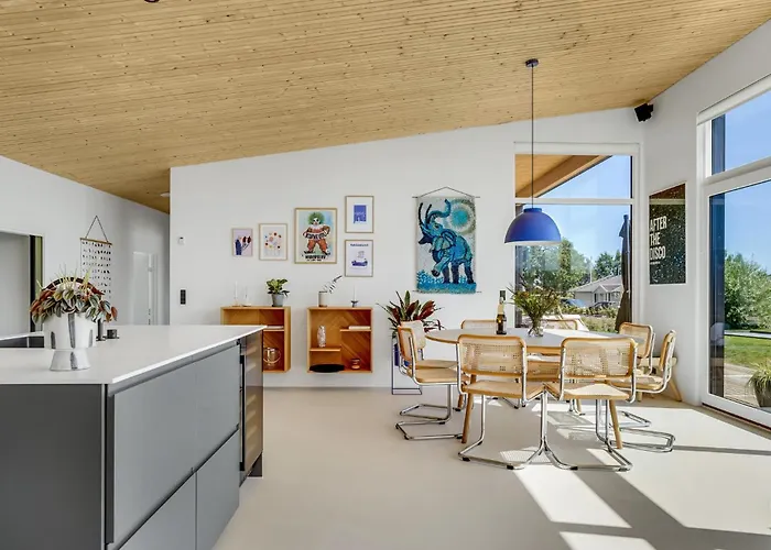 Front In * הדרסלב