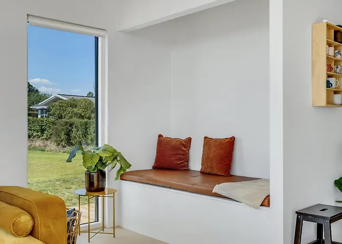 Front In * הדרסלב