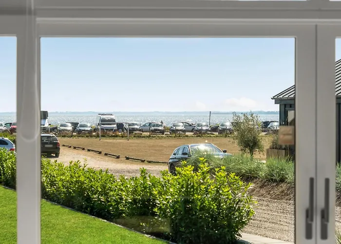 Front In * הדרסלב