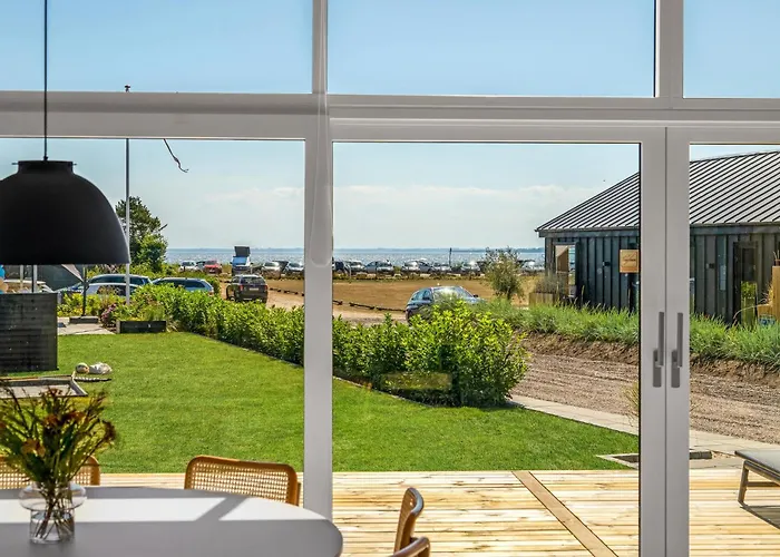 Front In בית נופש הדרסלב